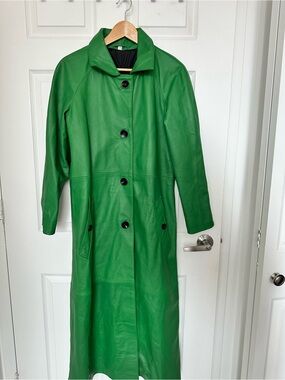 Women's Green Long Leather Coat - Classic Button-Front Trench